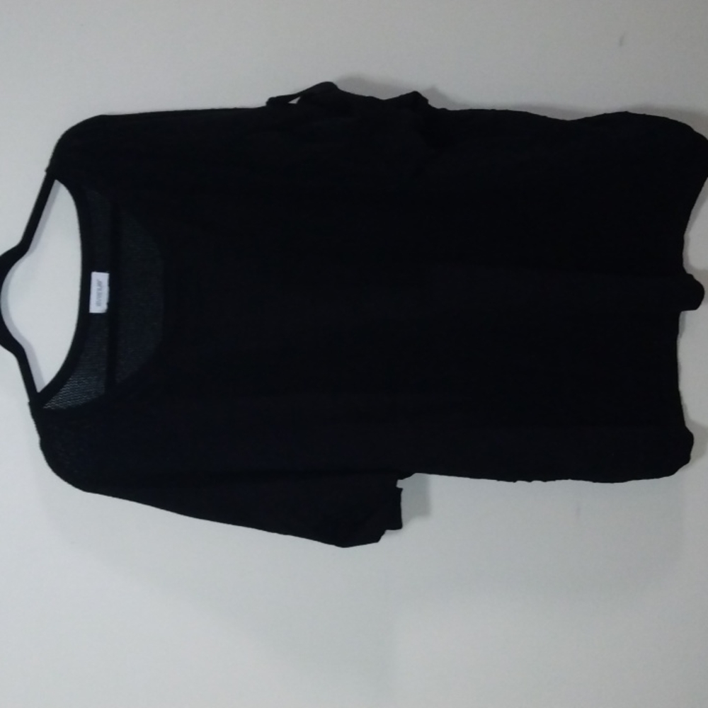 AVENUE BLACK PULL OVER SWEATER WITH CLUFFS SLEEVES SIZE 26/28
